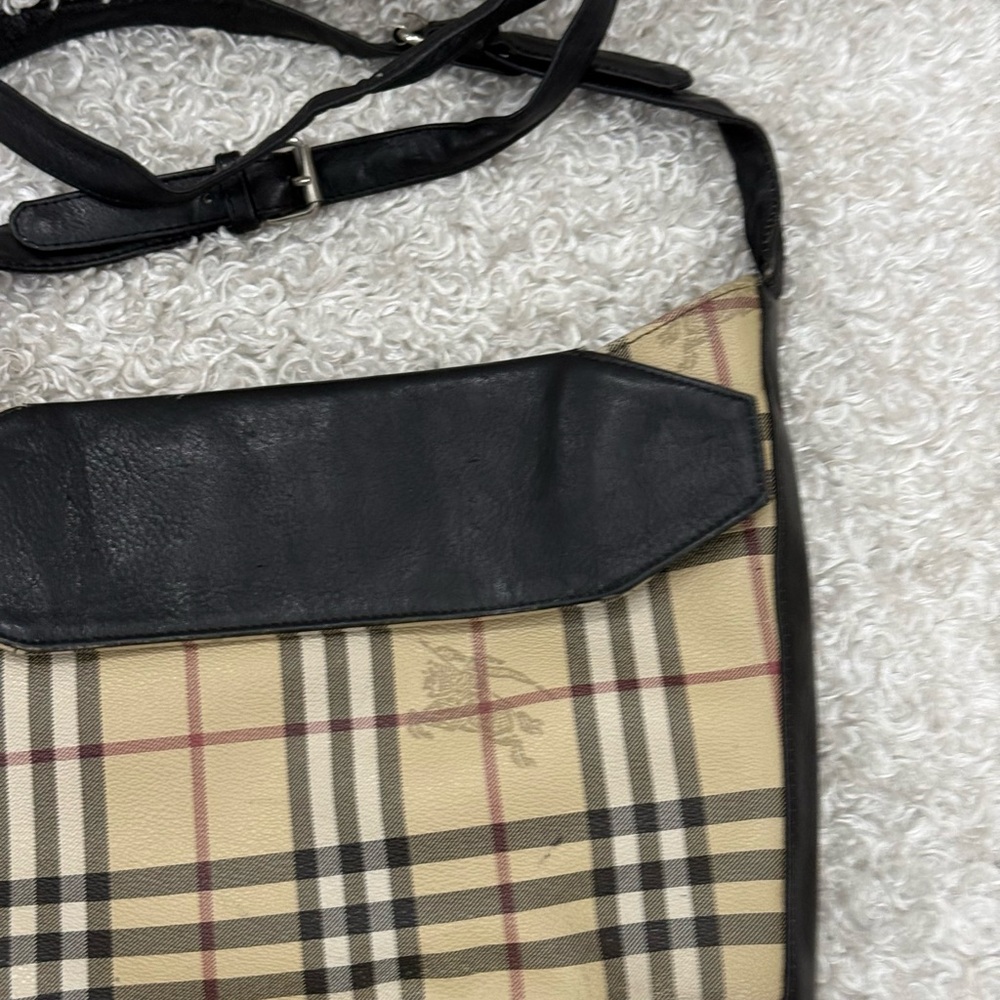 Burberry Checkered Shoulder Bag - Picture 7 of 16